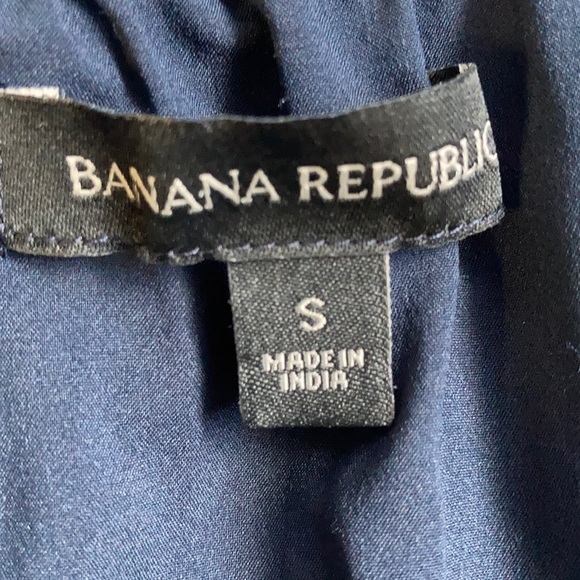 Banana Republic strapless dress with bold stripes and pockets! - Picture 5 of 5